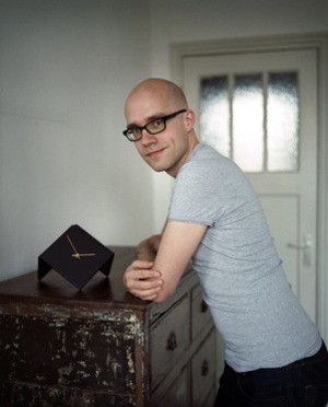Ronald van Buuren, deelnemer MfDC 2011/2012, kocht Tile Time van Sander Lucas, foto: Bart Koetsier.